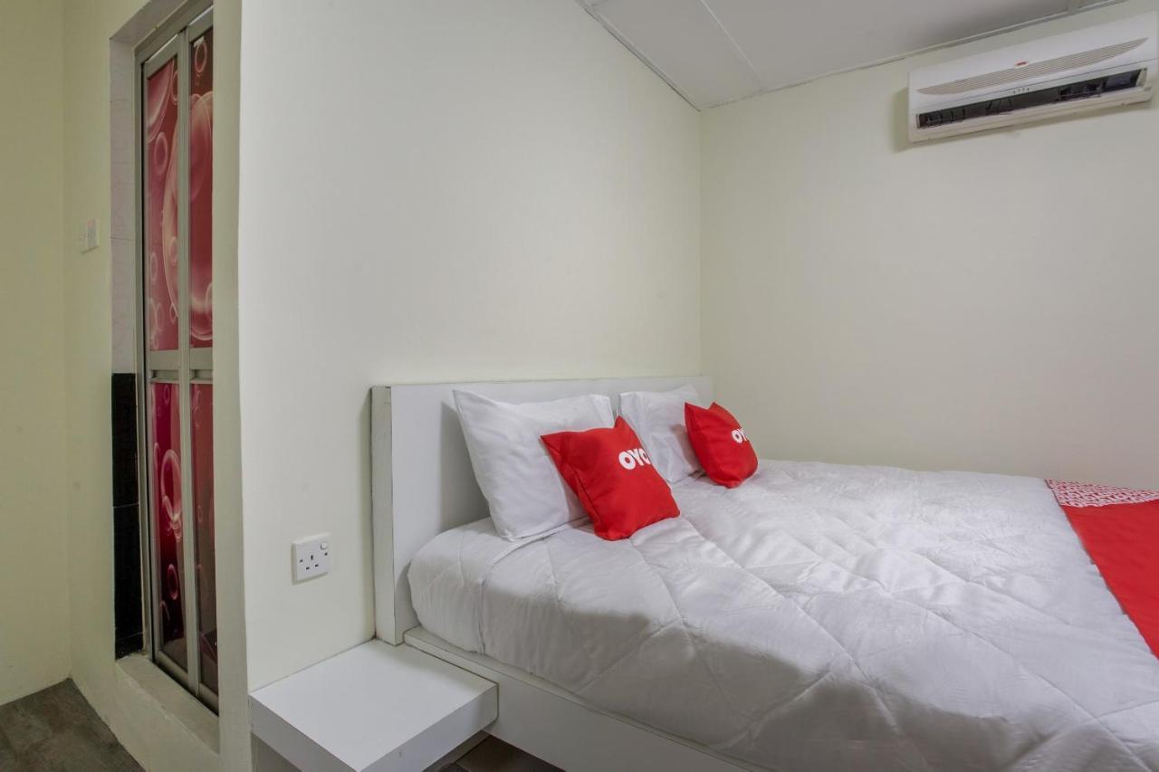 Oyo 822 Zande Motel Kuala Selangor Zewnętrze zdjęcie