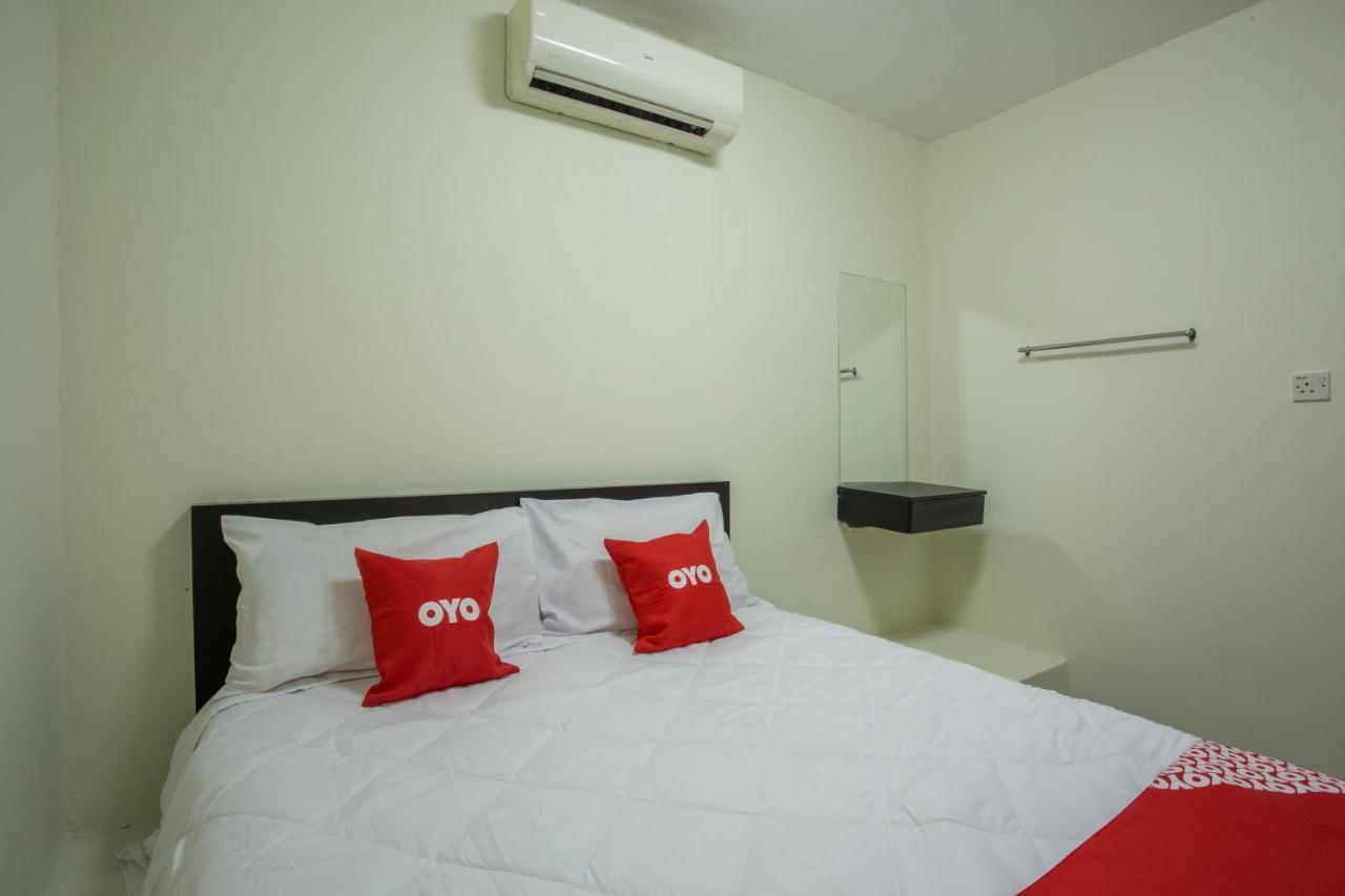 Oyo 822 Zande Motel Kuala Selangor Zewnętrze zdjęcie